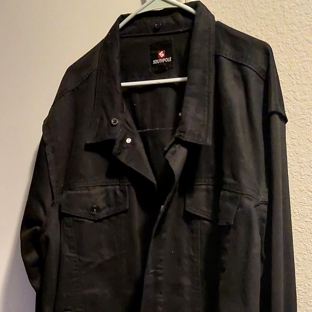 MEN BLACK JEAN JACKET w/COTTON SLEEVES, sz 5XB, $14 GLENN HEIGHTS TX PPU OR SHIP